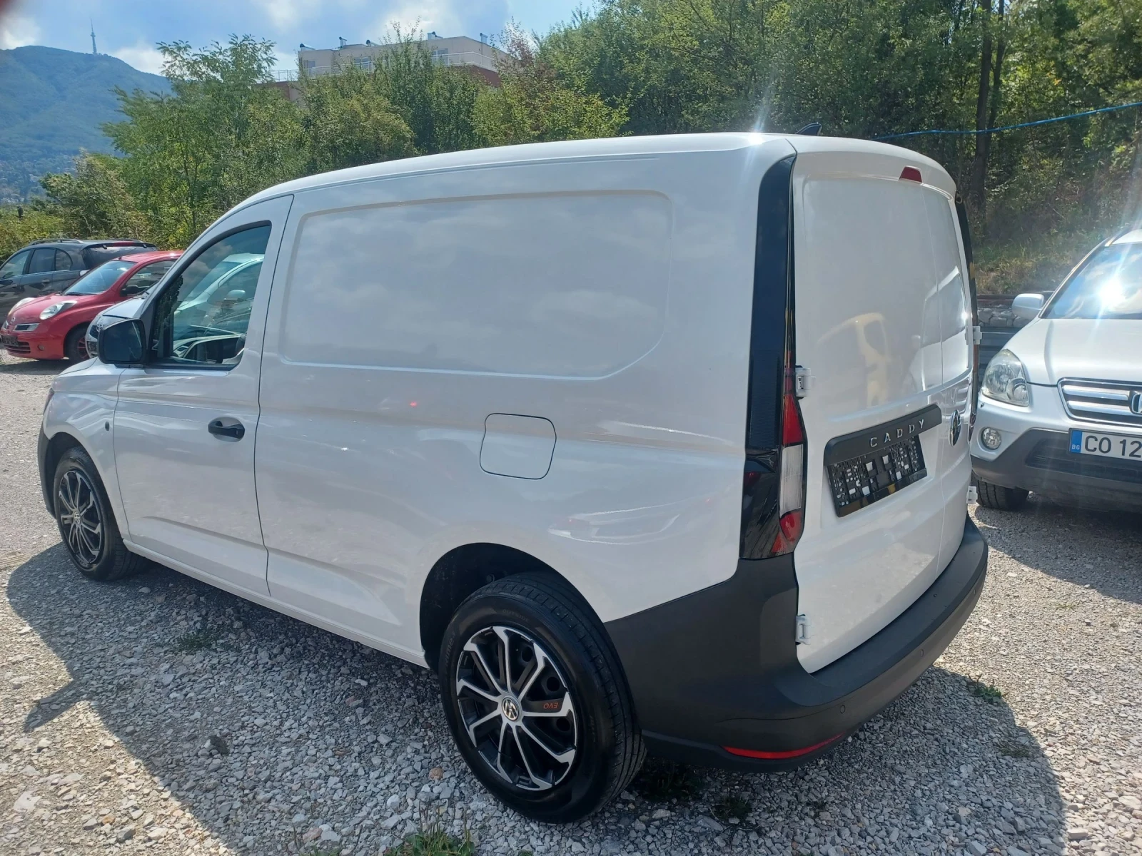 VW Caddy 2.0 - изображение 3