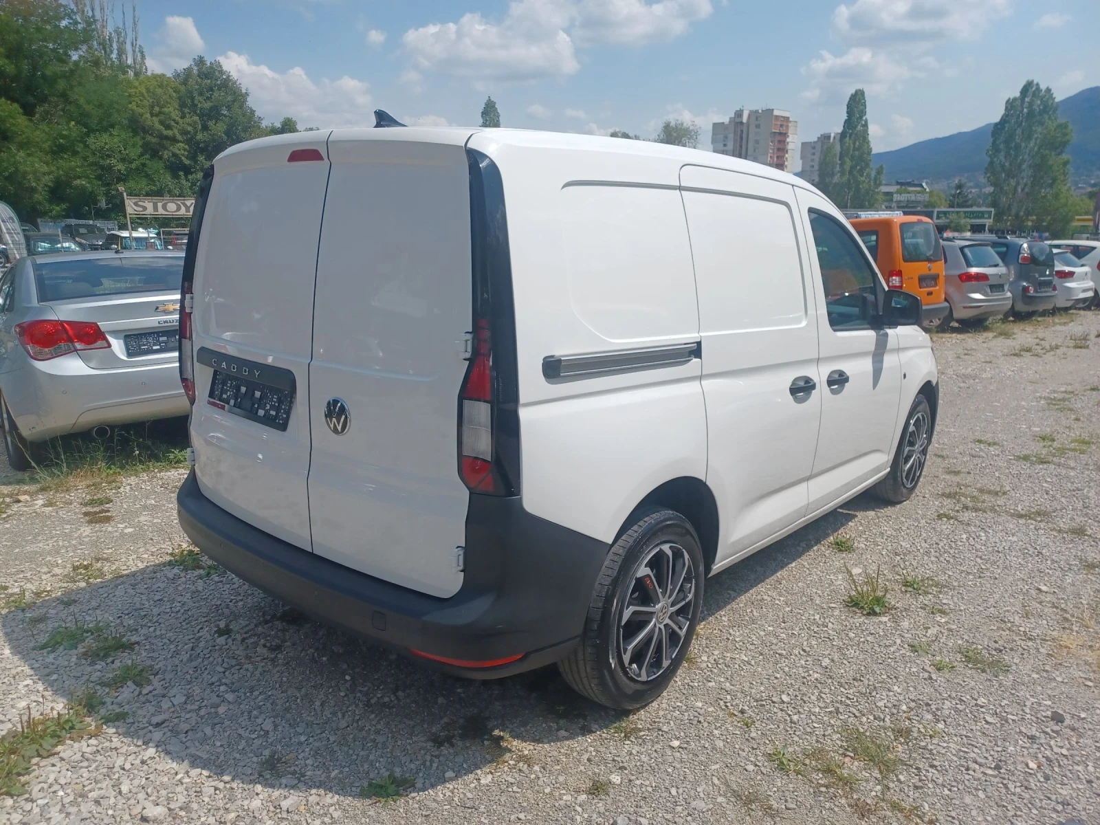 VW Caddy 2.0 - изображение 5