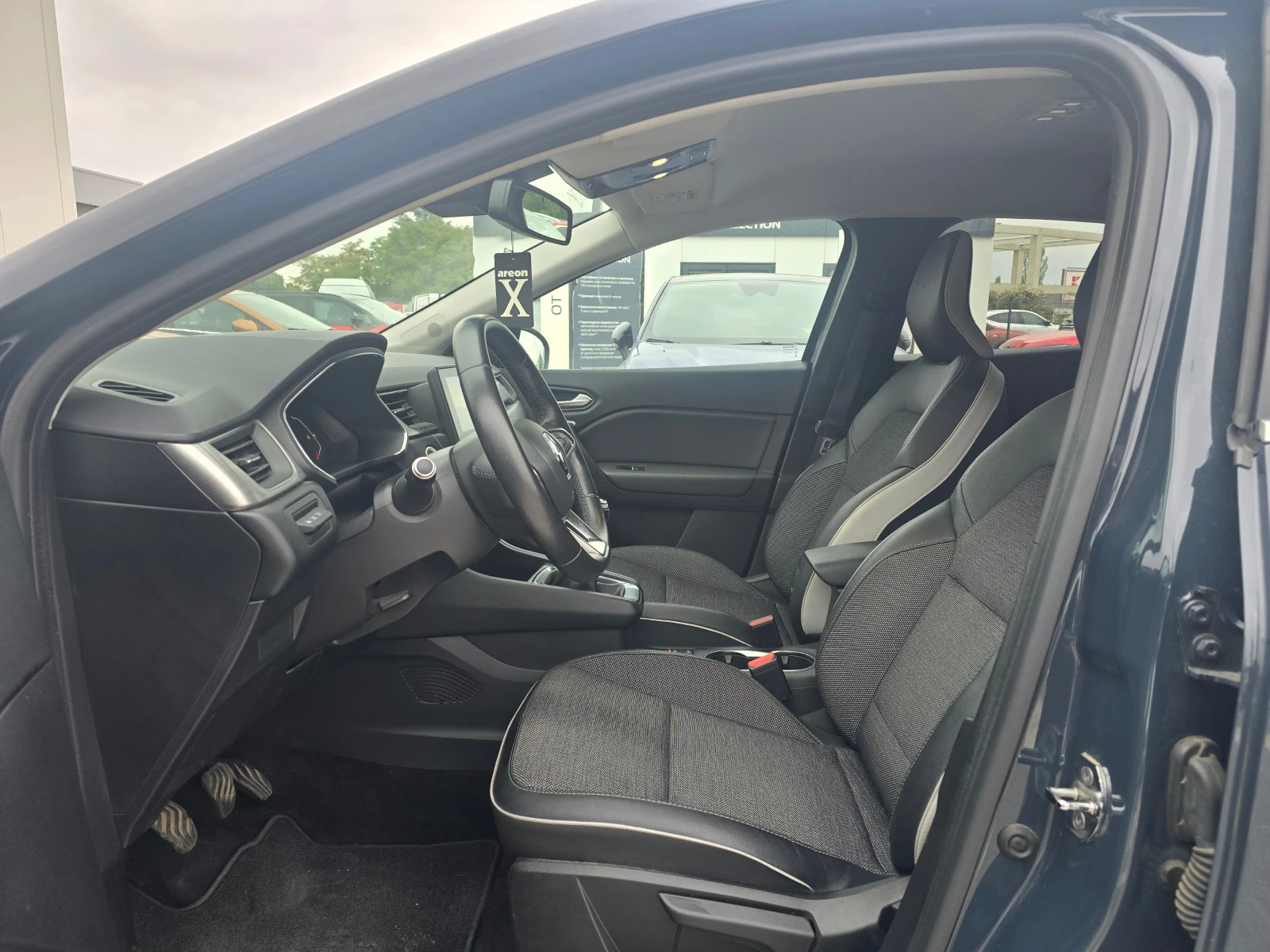 Renault Captur 1.0 Tce INTENS - изображение 6