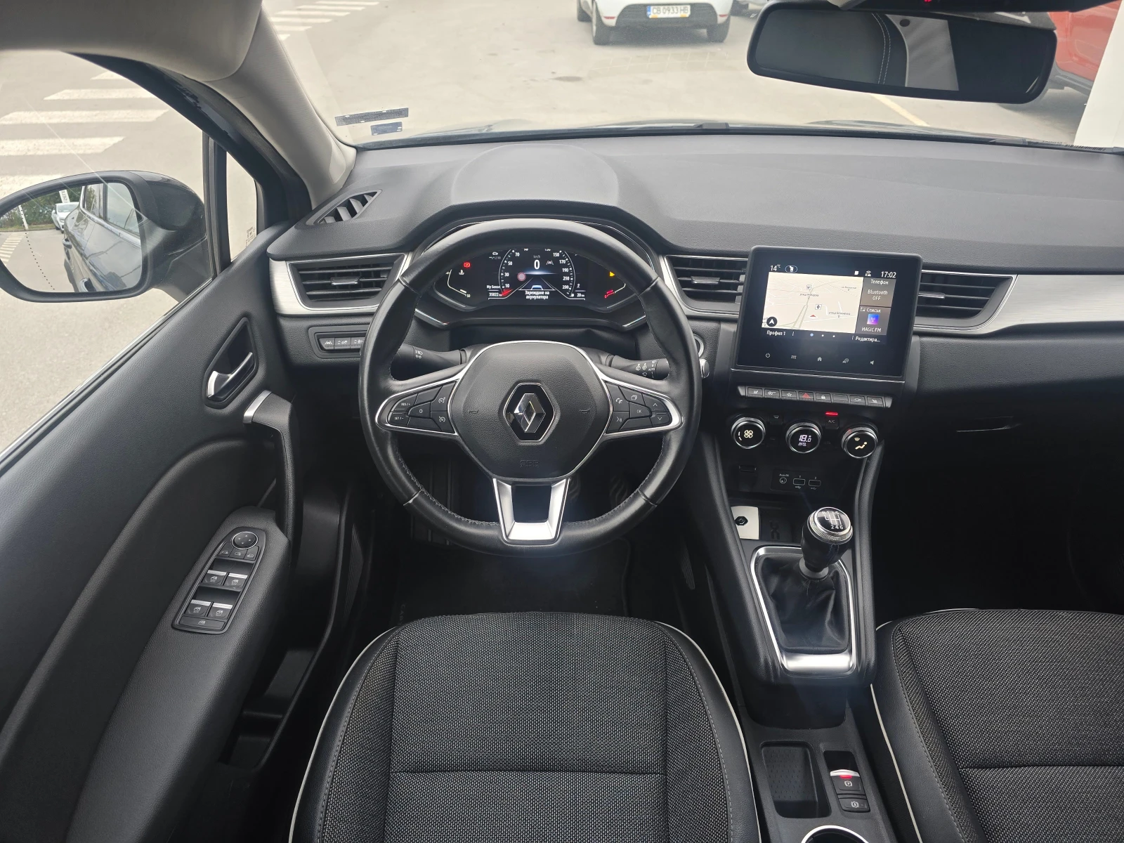 Renault Captur 1.0 Tce INTENS - изображение 10