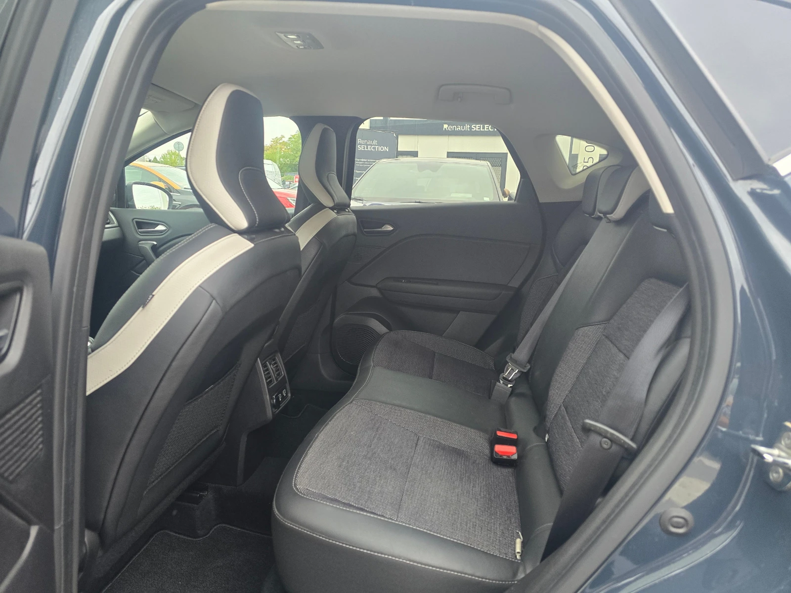 Renault Captur 1.0 Tce INTENS - изображение 7