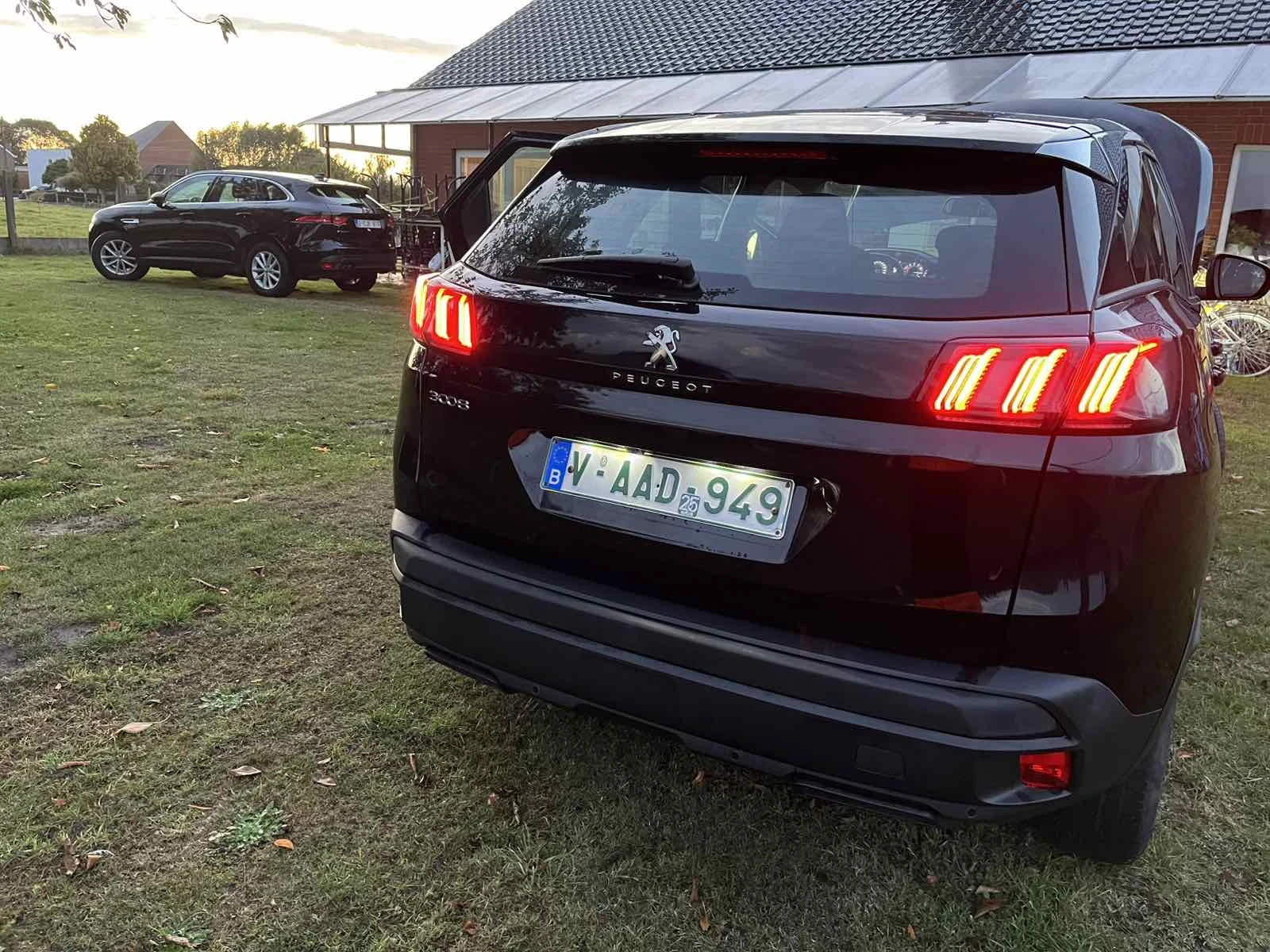 Peugeot 3008 Active Pack Pure Tech, снимка 4 - Автомобили и джипове - 53714493