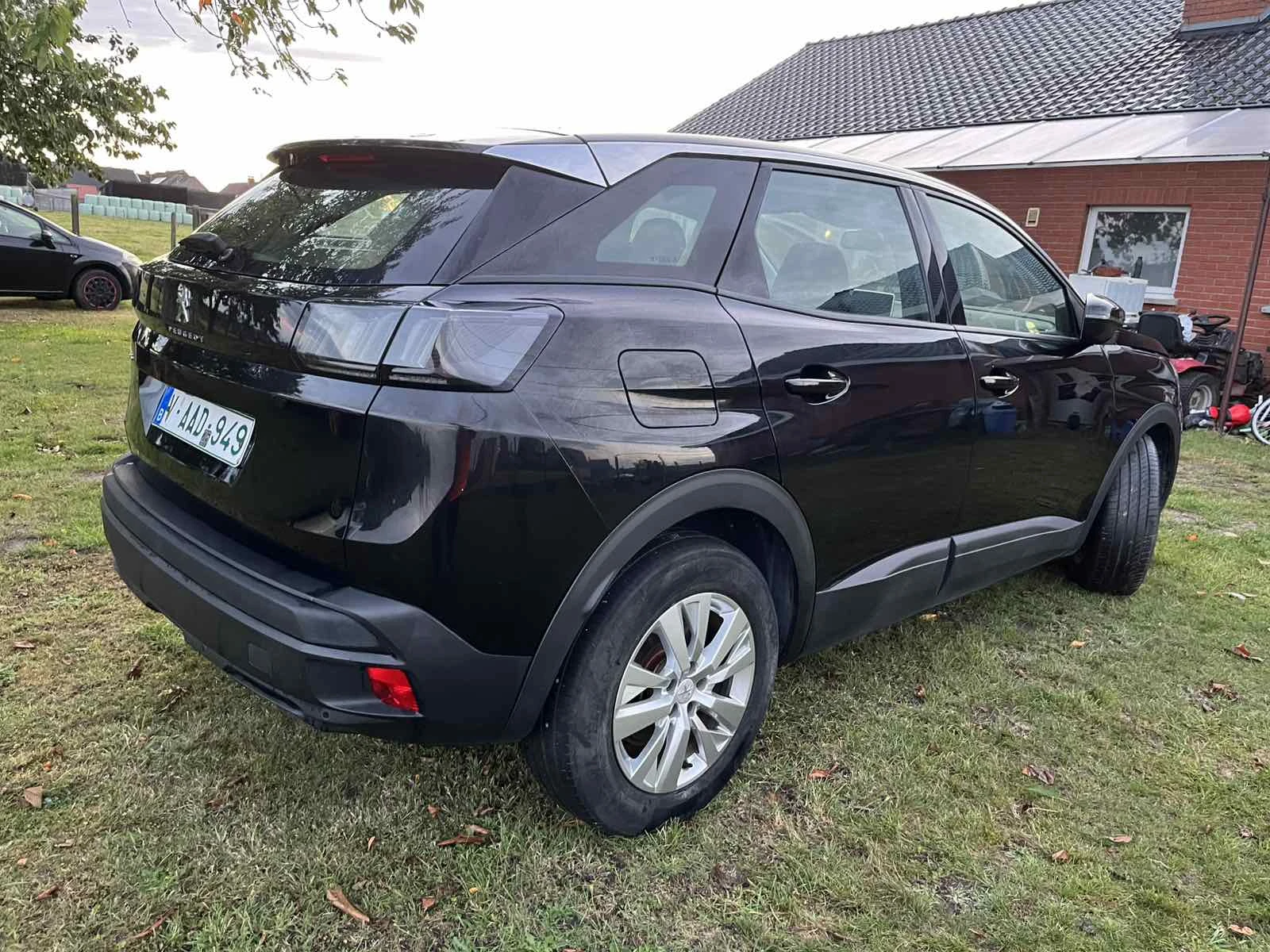 Peugeot 3008 Active Pack Pure Tech, снимка 13 - Автомобили и джипове - 53714493