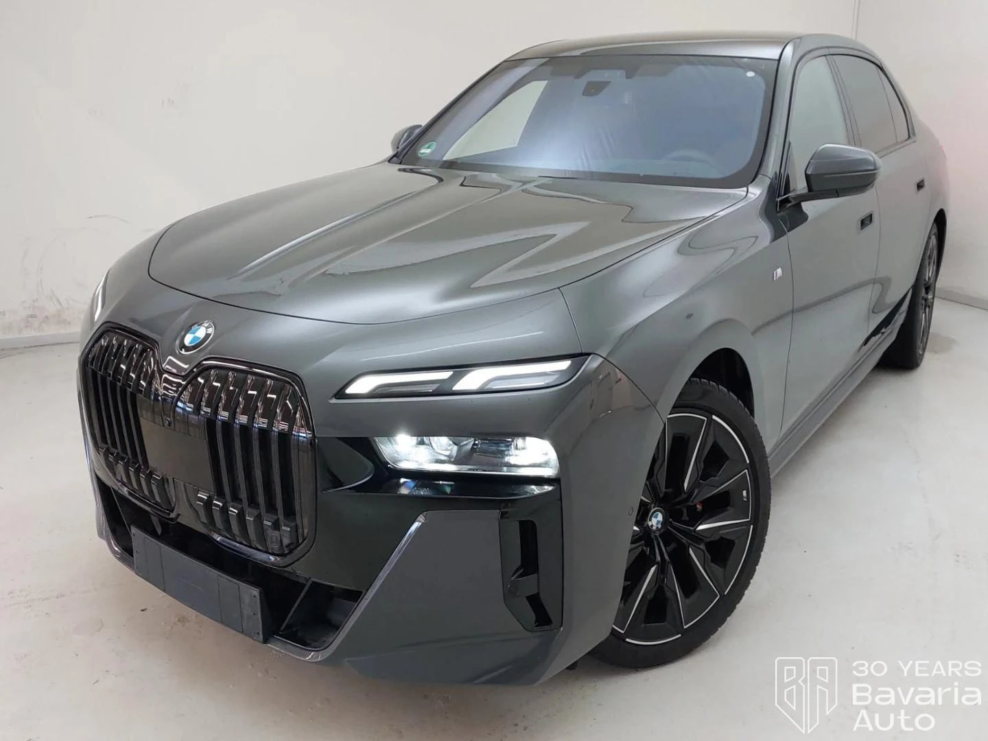 BMW 740 d xDrive M Sport Paket Sportautomatic