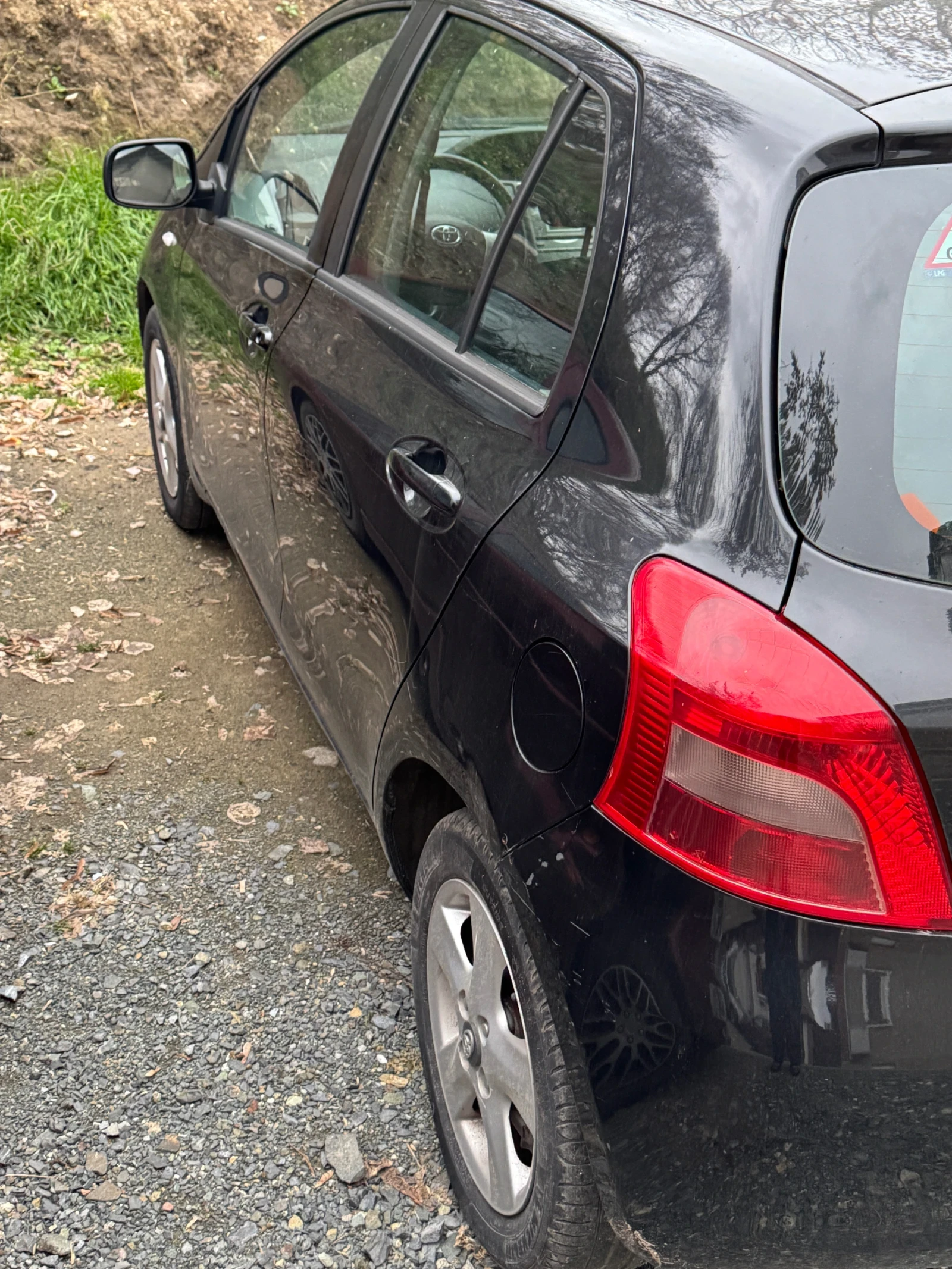 Toyota Yaris lpg, снимка 12 - Автомобили и джипове - 53808668