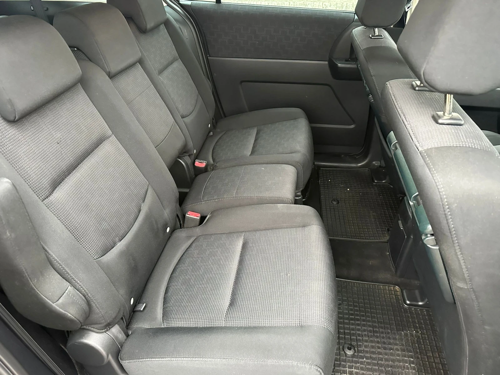 Mazda 5 2, 000TDI EURO5, снимка 10 - Автомобили и джипове - 53906782