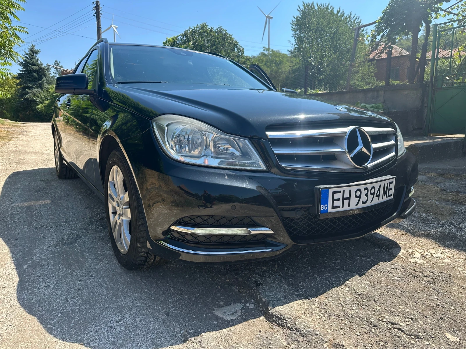 Mercedes-Benz C 180, снимка 2 - Автомобили и джипове - 54030467