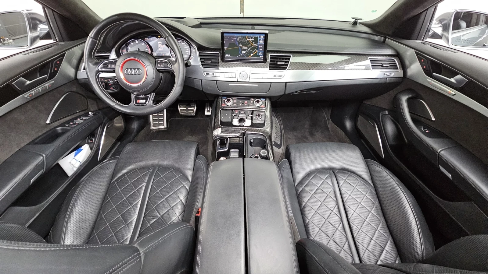 Audi S8 MATRIX* HEAD-UP* B&O* ОБДУХ* КРАЙНА ЦЕНА, снимка 5 - Автомобили и джипове - 54378669