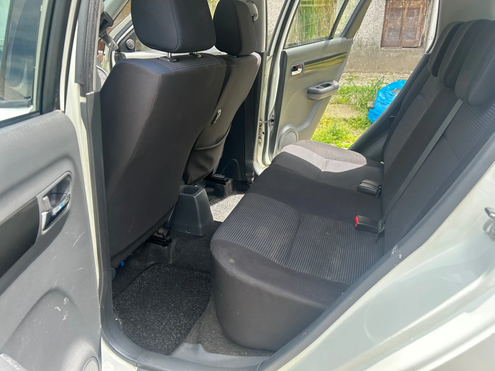 Suzuki Swift | Mobile.bg � ����������� 7