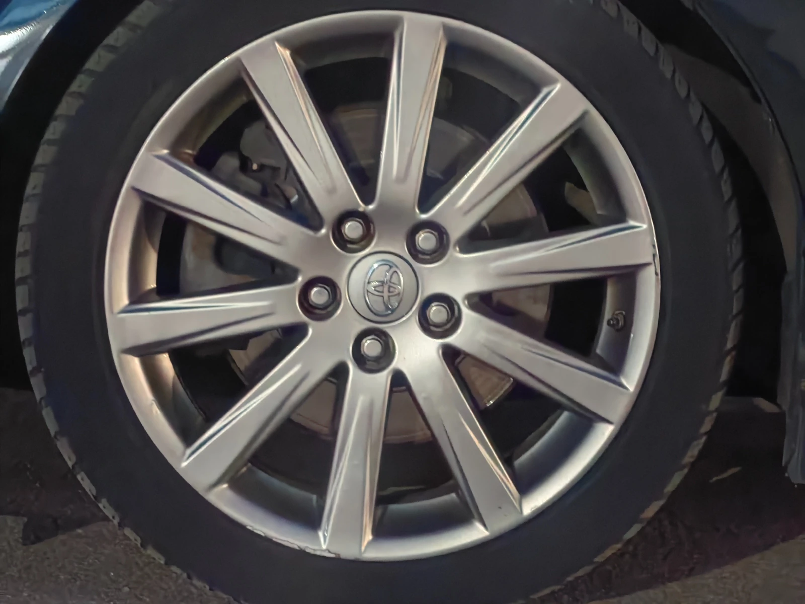 Toyota Avensis D4D ГЕРМАНИЯ, снимка 10 - Автомобили и джипове - 54597031