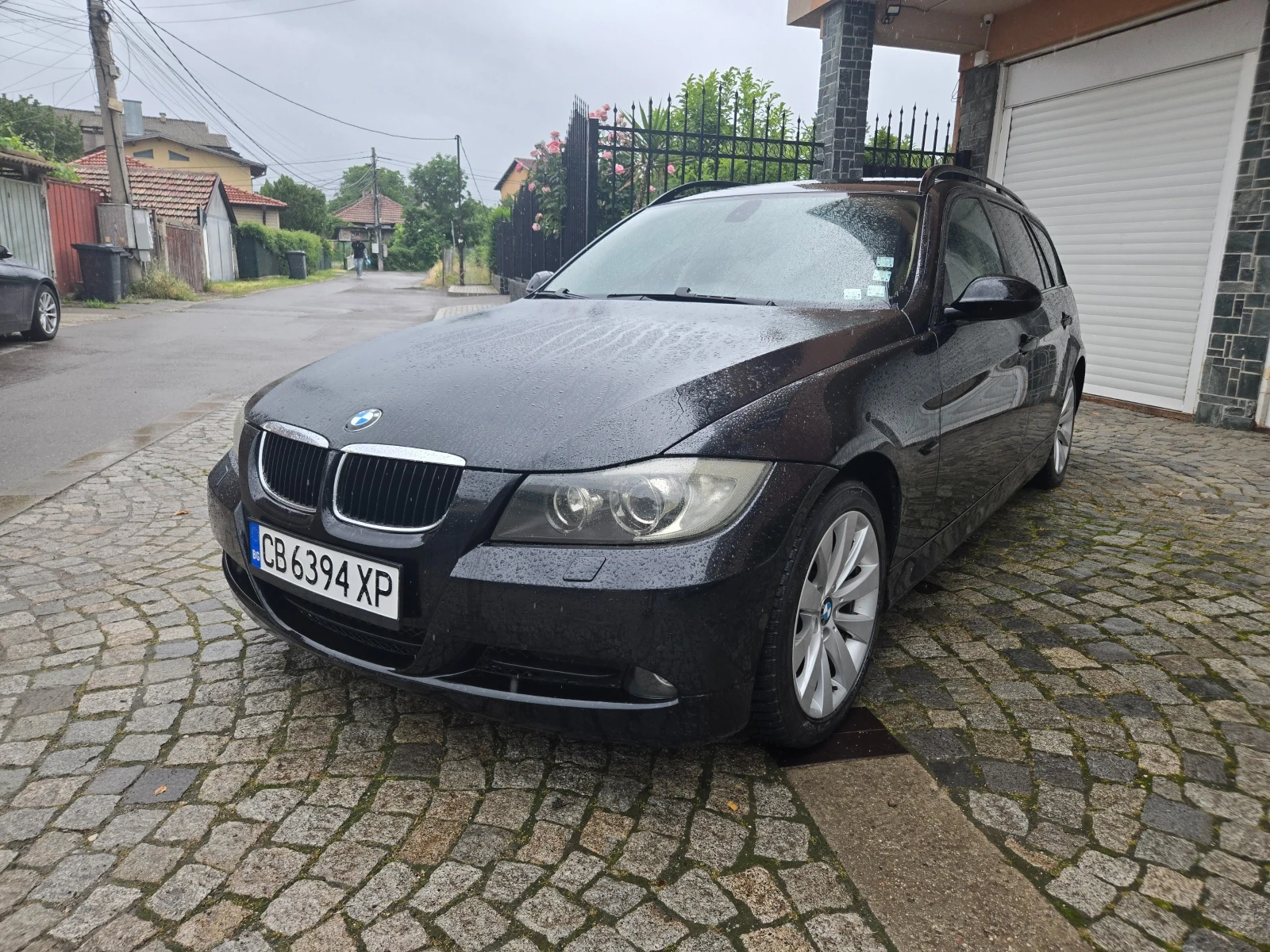 BMW 320 Фейслифт, снимка 8 - Автомобили и джипове - 54776942