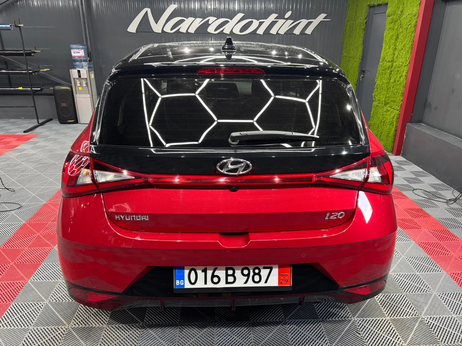 Hyundai I20 1.0i AVTOMAT SWISS, снимка 6 - Автомобили и джипове - 54955443