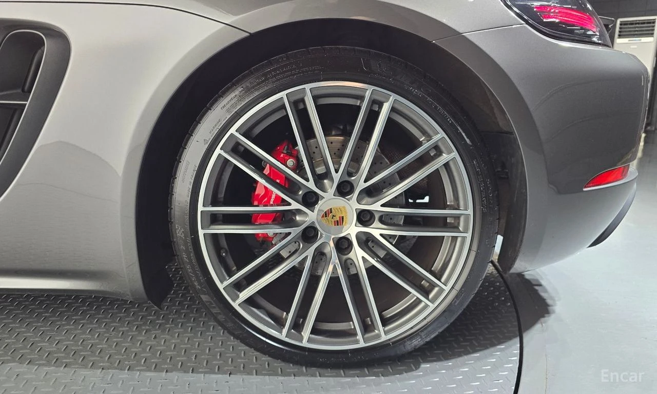 Porsche Cayman 4.0 GTS* BOSE* CHRONO* ПОДГРЕВ* КАМЕРА* , снимка 6 - Автомобили и джипове - 55072432