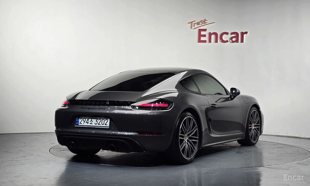 Porsche Cayman 4.0 GTS* BOSE* CHRONO* ПОДГРЕВ* КАМЕРА* , снимка 3 - Автомобили и джипове - 55072432