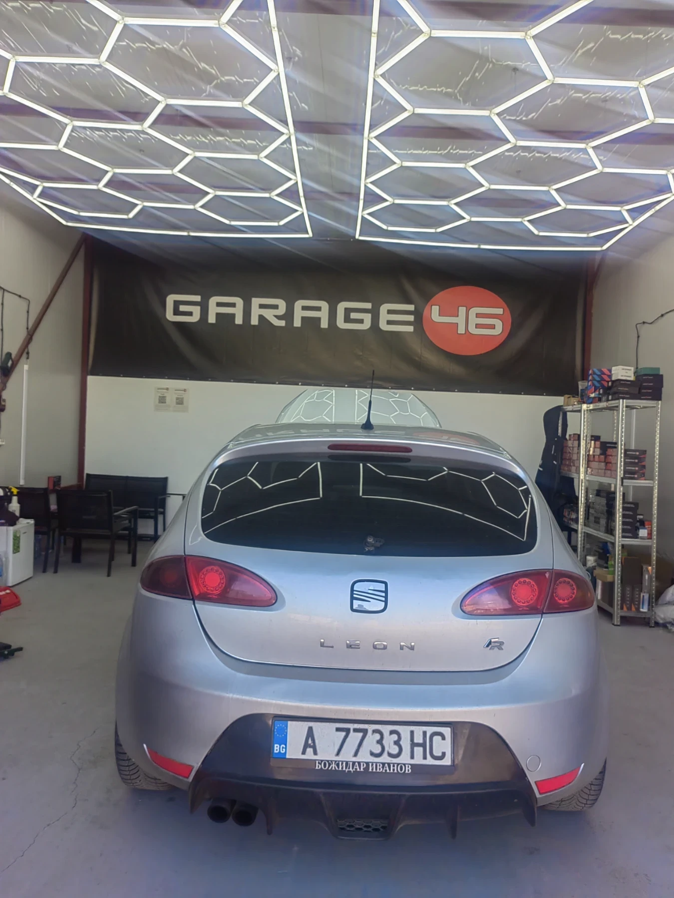 Seat Leon, снимка 2 - Автомобили и джипове - 55103766