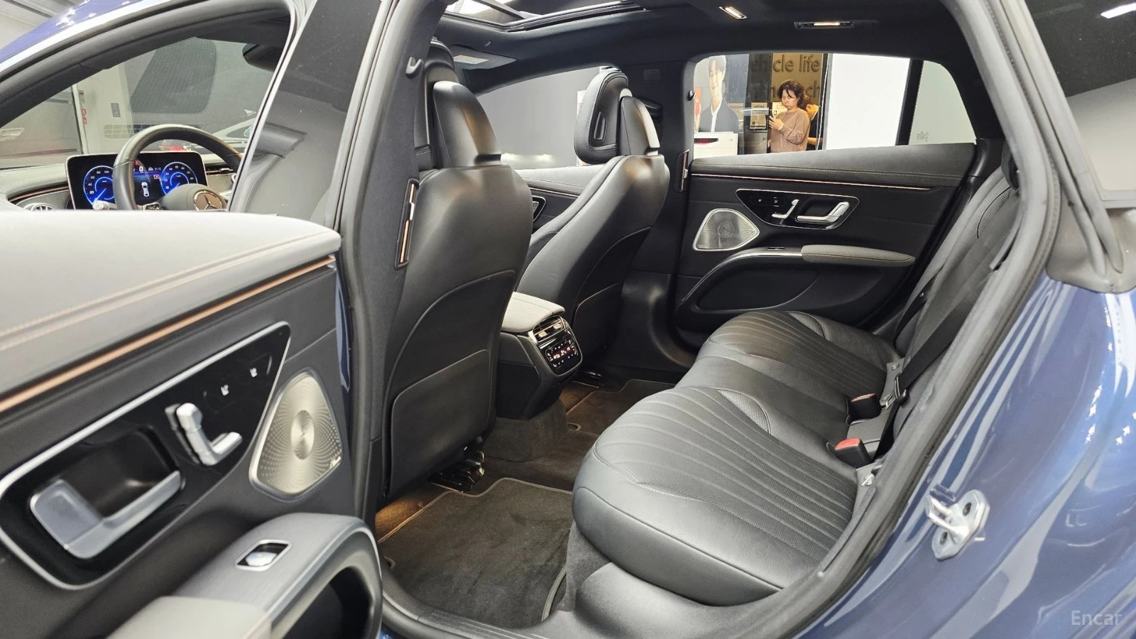 Mercedes-Benz EQS 450+ * 360* BURMESTER* ОБДУХ* МАСАЖ, снимка 7 - Автомобили и джипове - 55511052