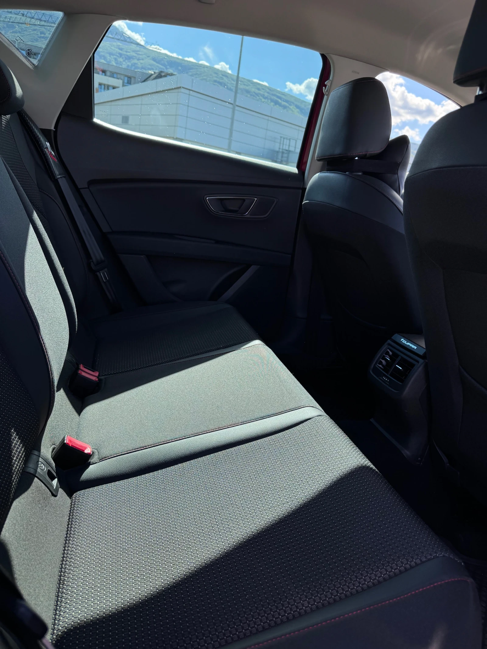 Seat Leon FR 1.8 / ��������/ Apple CarPlay /Maxton | Mobile.bg � ����������� 12