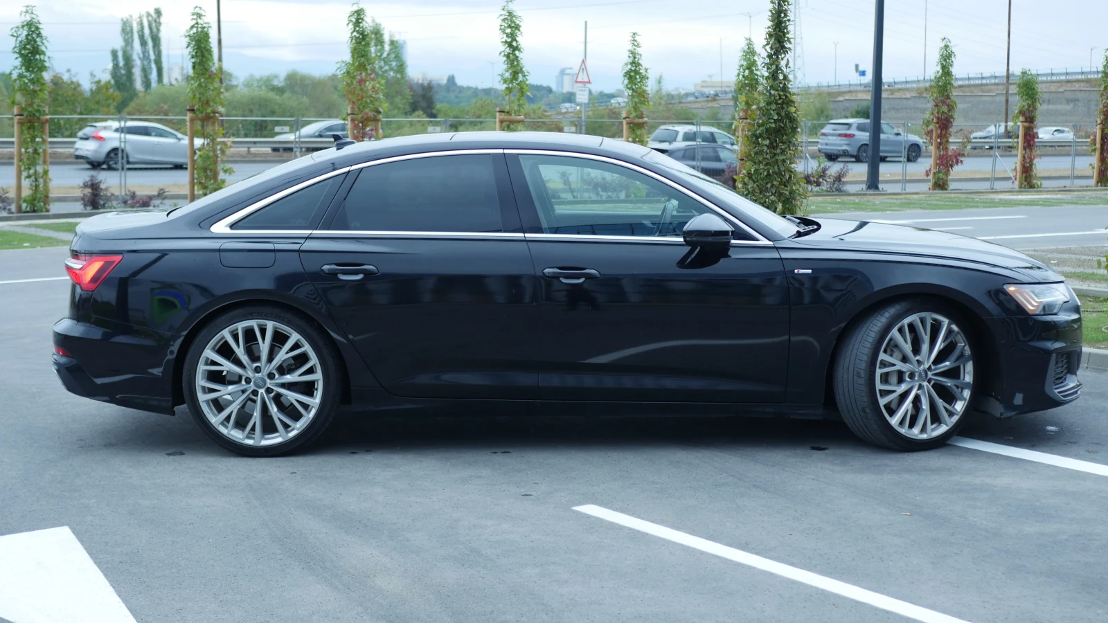 Audi A6 55TFSI, снимка 6 - Автомобили и джипове - 56237973
