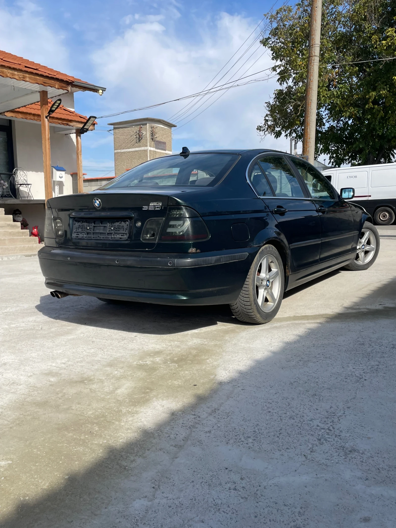 BMW 320, снимка 3 - Автомобили и джипове - 56373937