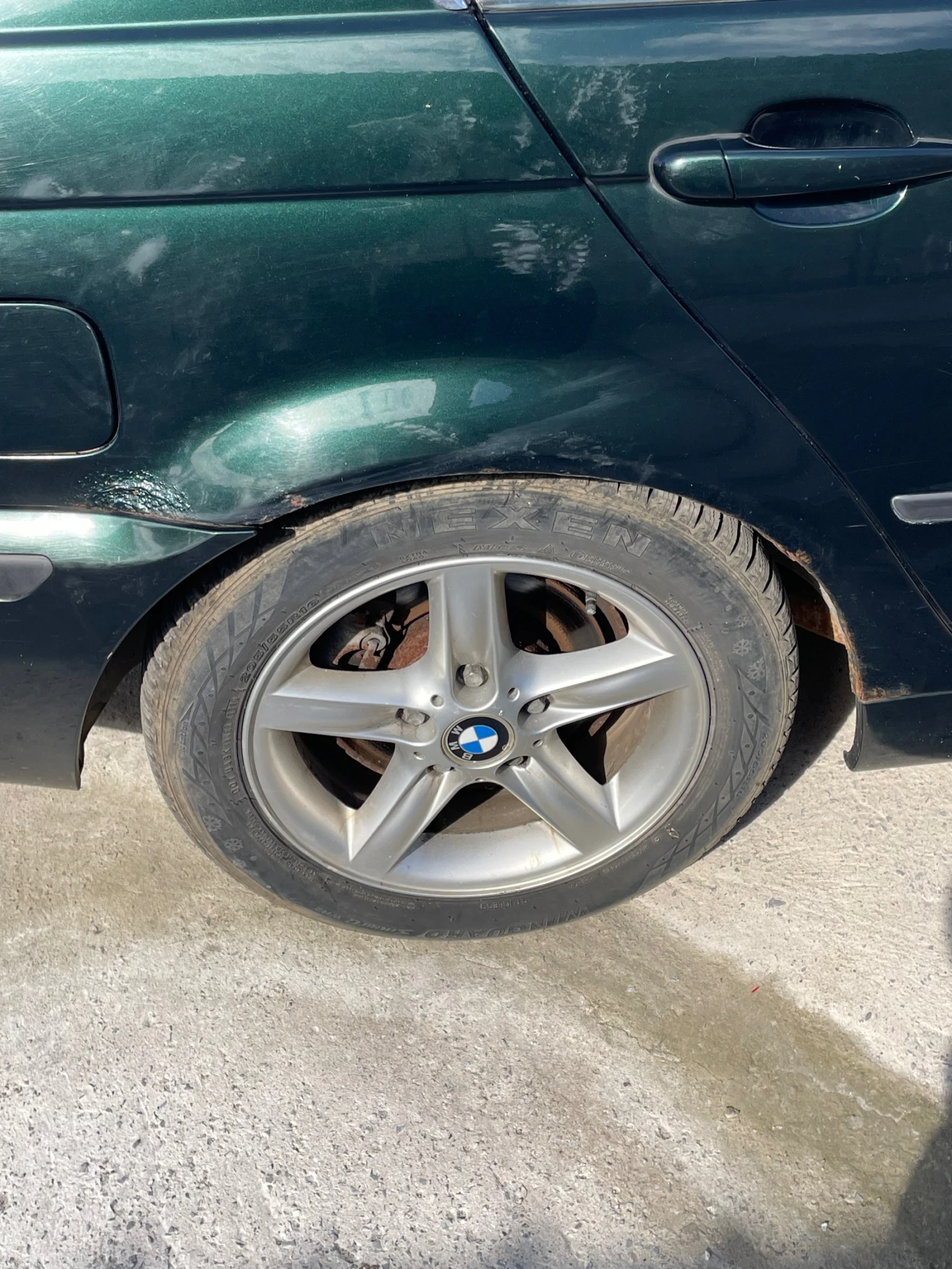 BMW 320, снимка 9 - Автомобили и джипове - 56373937