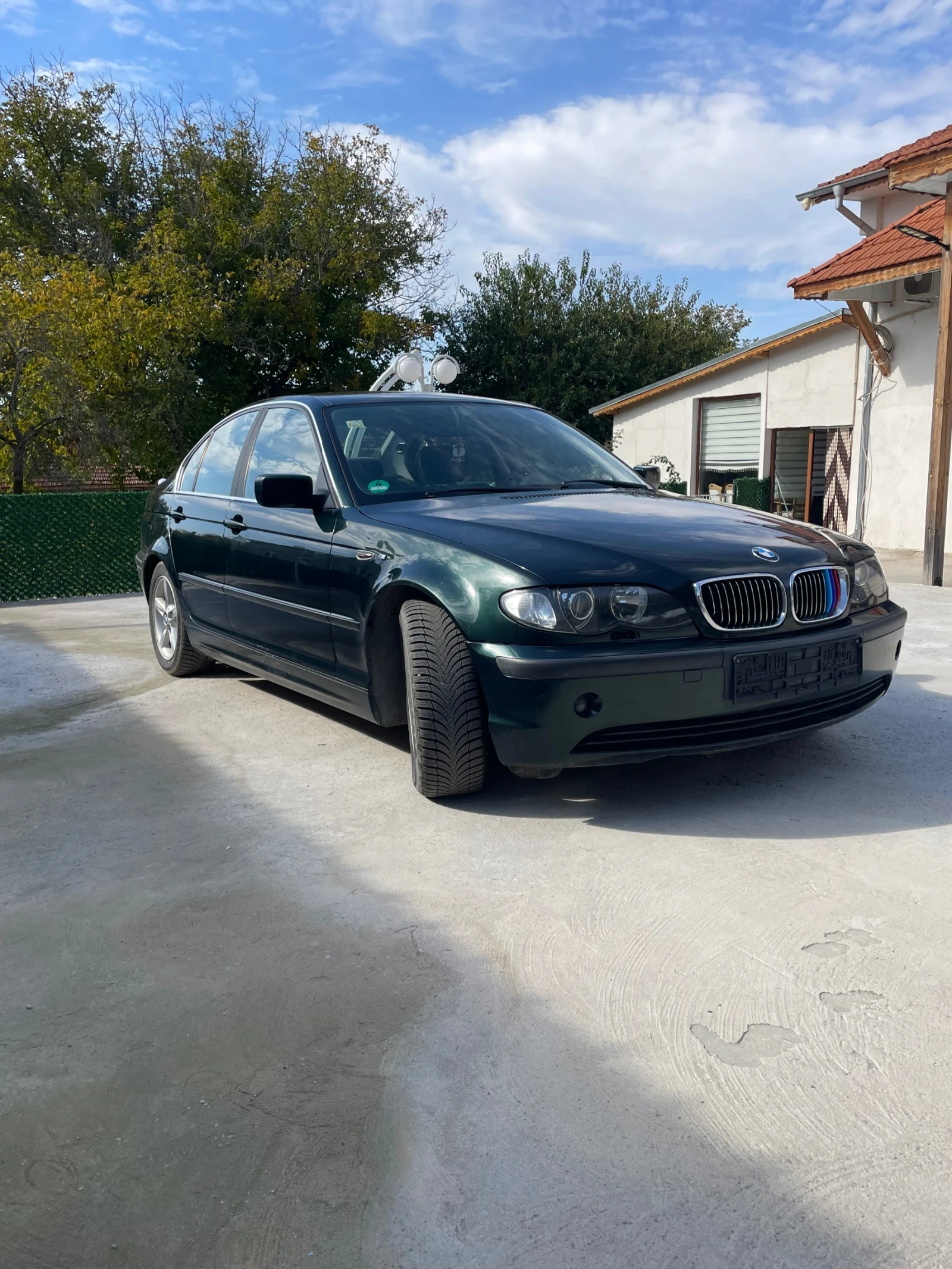 BMW 320, снимка 2 - Автомобили и джипове - 56373937