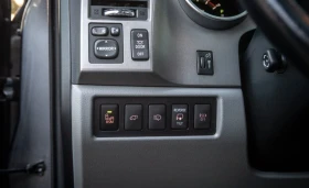 Toyota Sequoia Platinum | Обдухване | JBL | Сервизна история |  - 18600 € / 36378.44 лв. - 13543639 9
