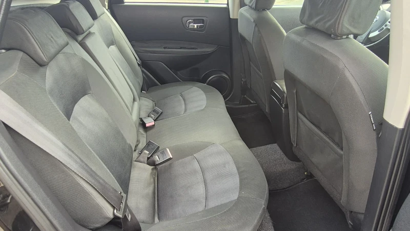 Nissan Qashqai 1.5dci 110к.с., снимка 15 - Автомобили и джипове - 51372944