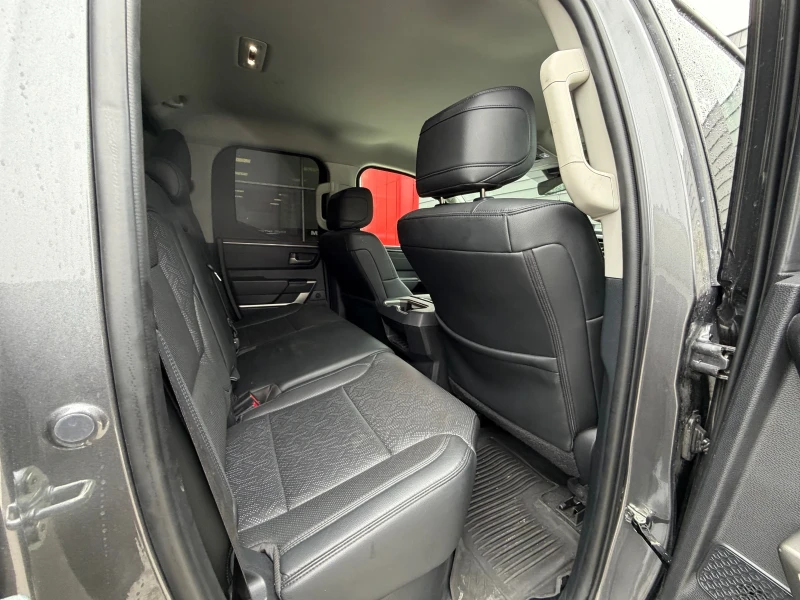 Toyota Tundra TRD* БАРТЕР* УНИКАТ, снимка 8 - Автомобили и джипове - 52331240