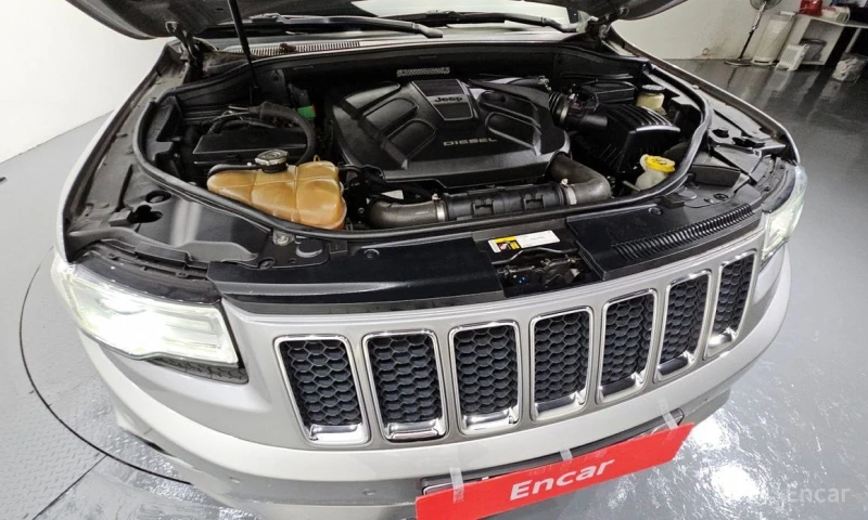 Jeep Grand cherokee, снимка 6 - Автомобили и джипове - 52819463