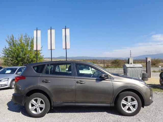 Toyota Rav4 2.0 D-4D - изображение 4