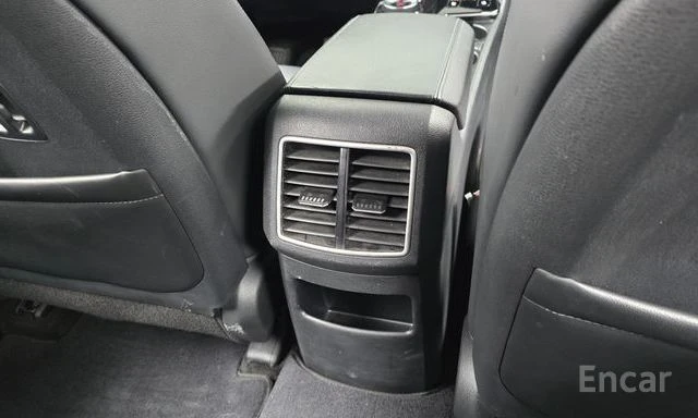 Kia Sportage Hybrid Prestige 2WD | ЗАДНА КАМЕРА | ОБДУХВАНЕ | , снимка 16 - Автомобили и джипове - 54058195