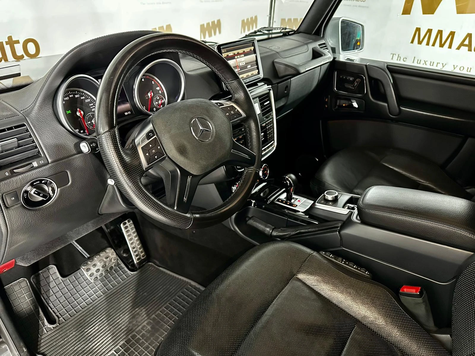 Mercedes-Benz G 350 d* Harman/Kardon* Camera* Вентилация* Памет - изображение 6