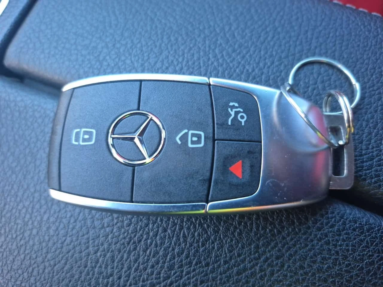 Mercedes-Benz GLA 250  CARFAX, снимка 8 - Автомобили и джипове - 54340676