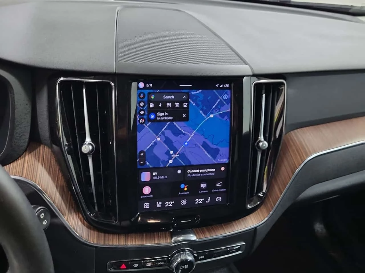 Volvo XC60 PLUS DARK THEME/360/ОБДУХ/ПАНО/CARFAX/ФИНАНСИРАНЕ, снимка 11 - Автомобили и джипове - 54636332