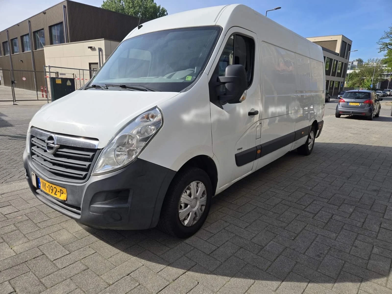 Opel Movano 2.3 CDTi L3H3 - изображение 2