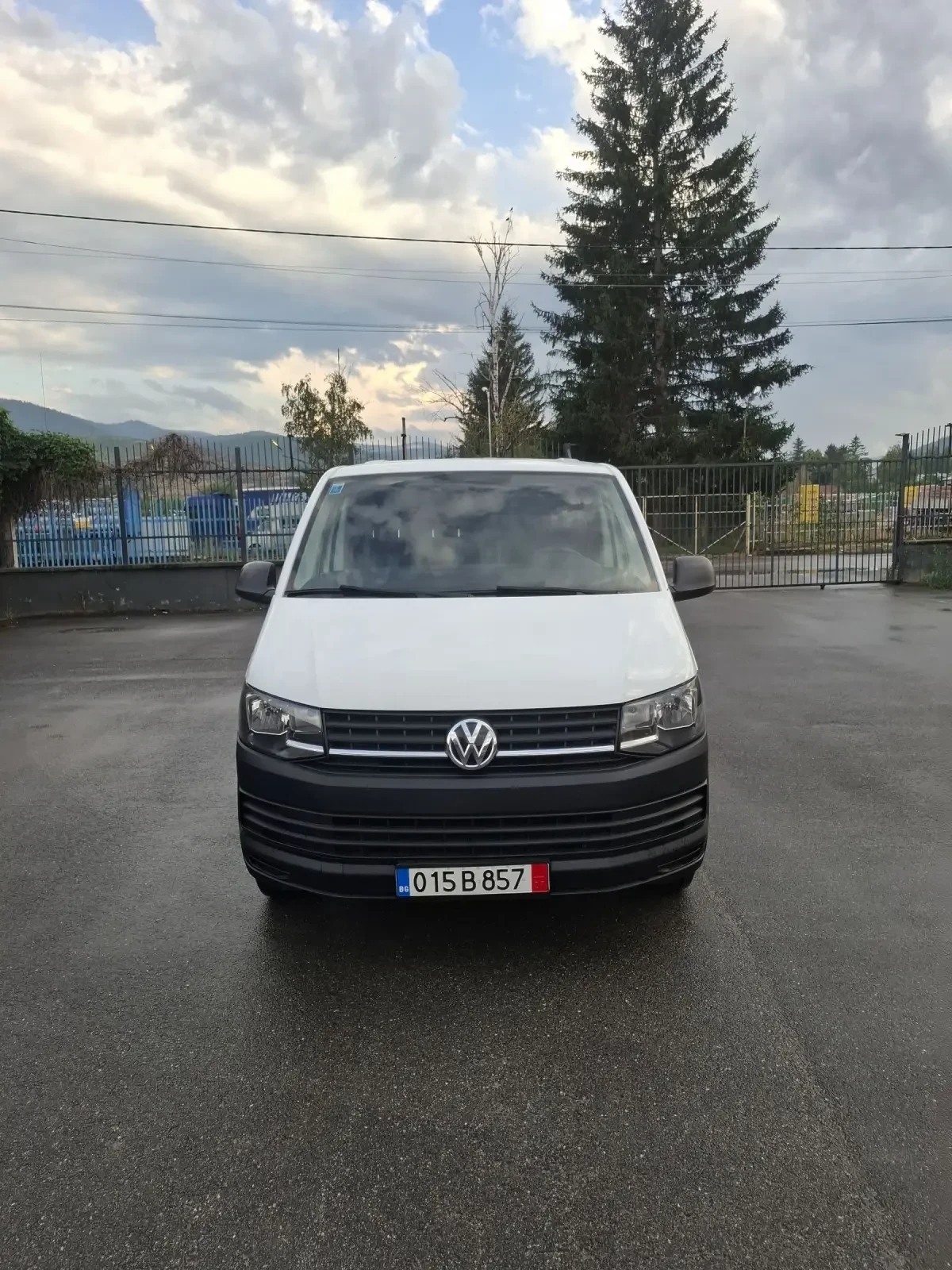 VW Transporter 2.0 TDI 140к.с - изображение 3