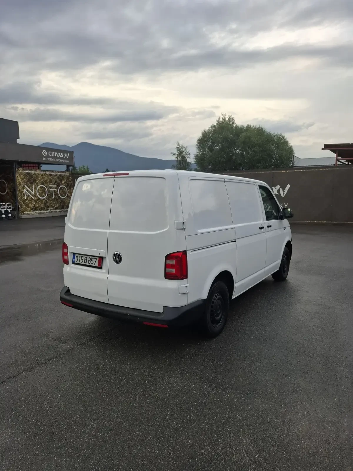 VW Transporter 2.0 TDI 140к.с - изображение 6