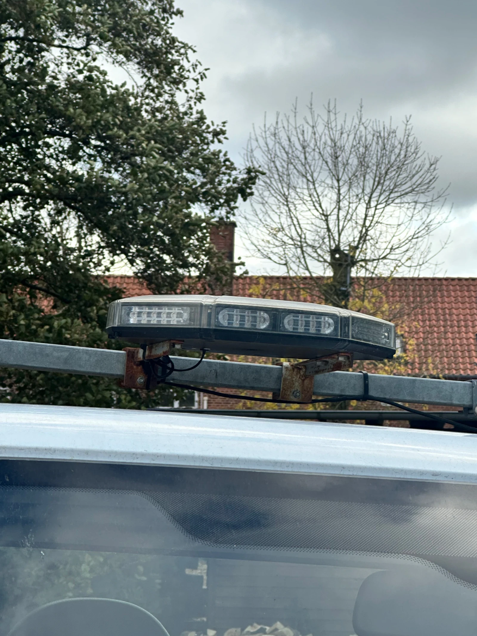 Ford Transit 350M 2.4 TDCI - изображение 10