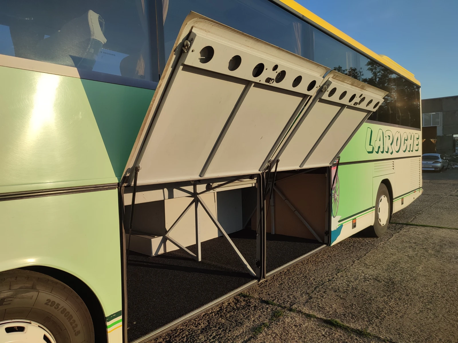 Setra S 315 GT-HD, снимка 16 - Бусове и автобуси - 55806576