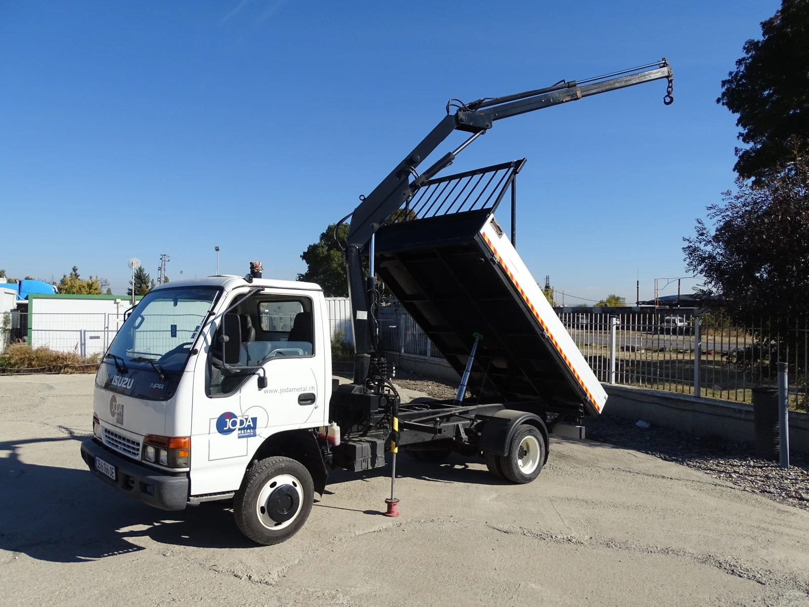 Isuzu Campo  NPR * САМОСВАЛ С КРАН 2.3 тона* , снимка 3 - Бусове и автобуси - 56748076