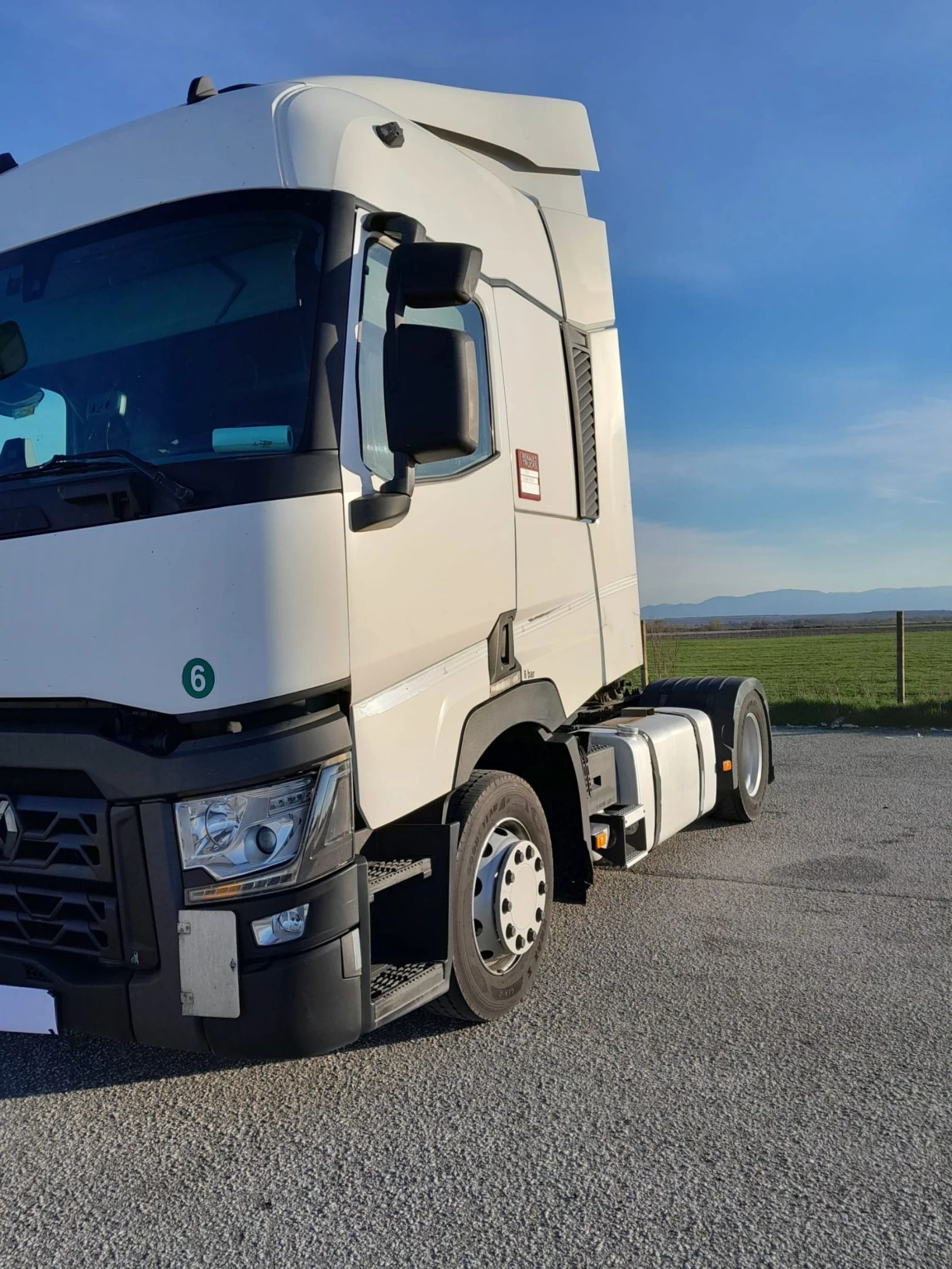 Renault T, снимка 3 - Камиони - 53865725