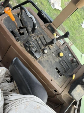 Трактор John Deere 7700, снимка 3 - Селскостопанска техника - 53622380