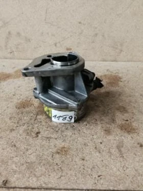 вакуум помпа Nissan Renault Ople Volvo - 1.9dci- , снимка 1