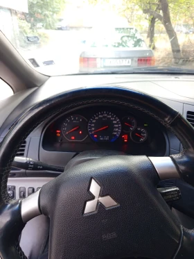 Mitsubishi Grandis, снимка 5