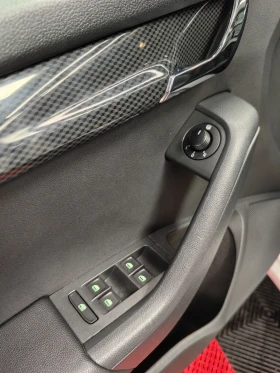 Skoda Octavia 2.0TDI* VRS* SWISS* DSG* ПОДГРЕВ* НАВИ* PARK* , снимка 10