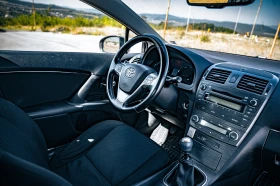Toyota Avensis 2.2, снимка 10