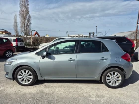 Toyota Auris 1.8-132кс///АВТОМАТИК, снимка 2