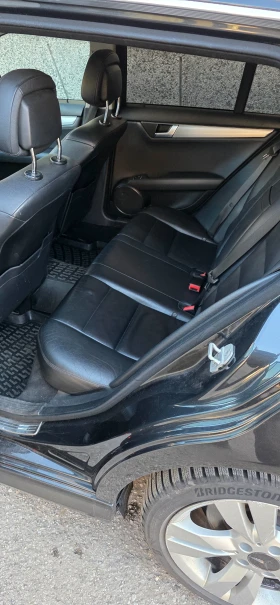 Mercedes-Benz C 250 4 matic, снимка 12