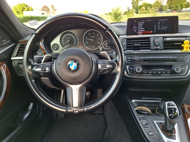 BMW 330 330d 4x4 Full като нова 258к.с.М-пакет седан, снимка 16 - Автомобили и джипове - 42295109