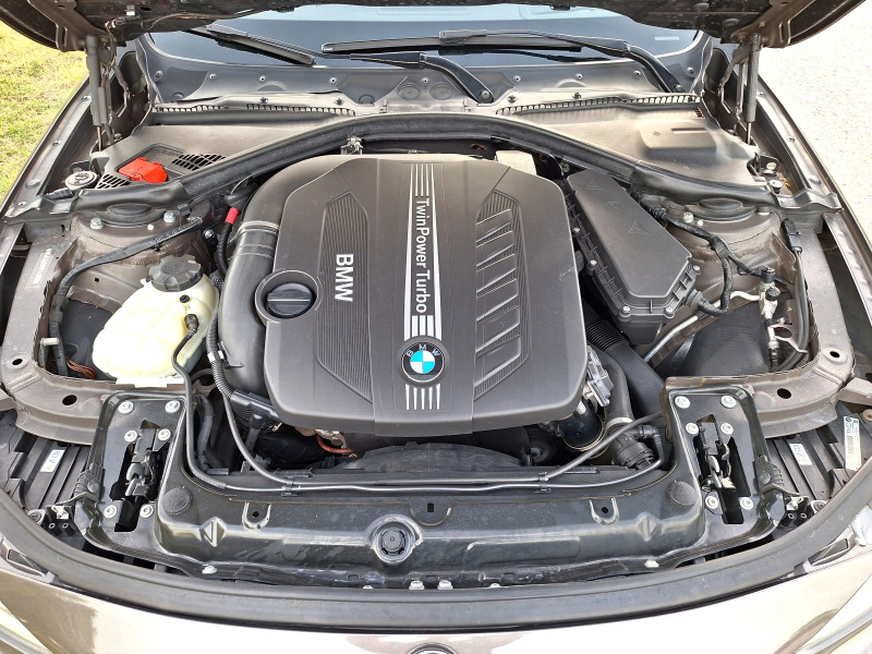 BMW 330 330d 4x4 Full като нова 258к.с.М-пакет седан, снимка 17 - Автомобили и джипове - 42295109